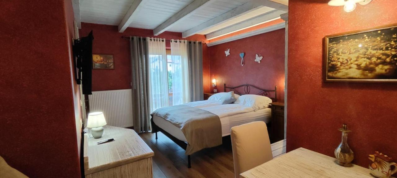 Cebron Family Estate Hotel Branik Bagian luar foto