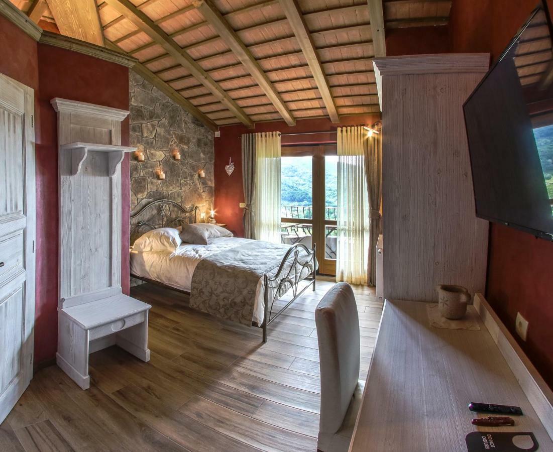 Cebron Family Estate Hotel Branik Bagian luar foto