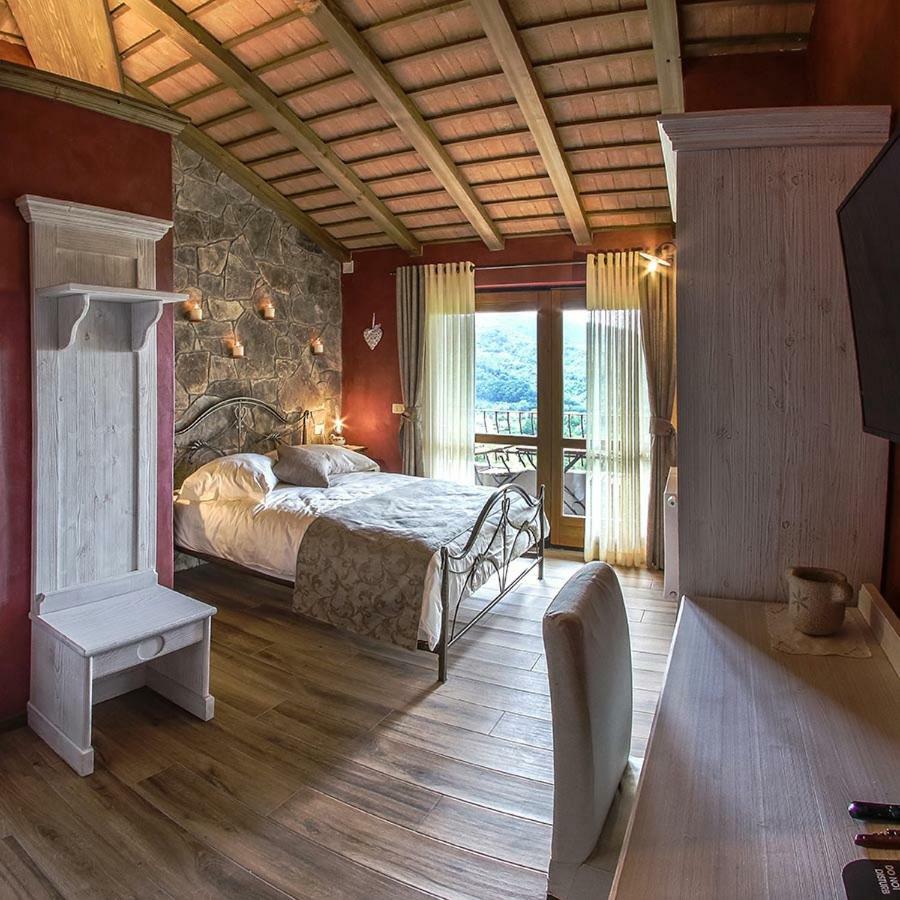 Cebron Family Estate Hotel Branik Bagian luar foto